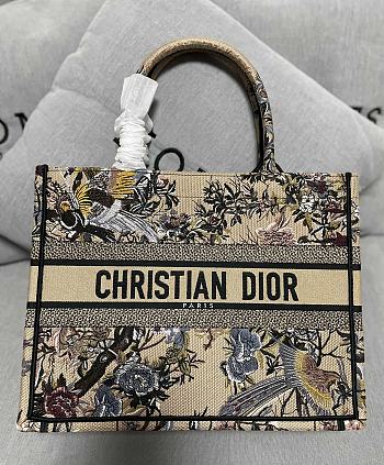 Dior Book Tote Bag Jadin D’Hiver Embroidery in Beige 36x27.5x16.5cm