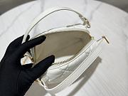 Dior Cowhide Leather Shoulder Bag in White 20x13cm - 5