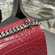 Saint Laurent Sunset Medium in Crocodile Embrossed Shiny Leather Red Bag with Silver Buckle - 4