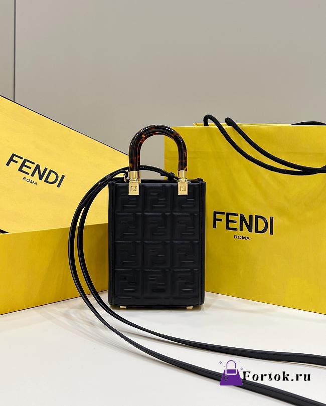 Fendi Embossed Leather Mini Tote Bag in Black 13x5x17cm - 1