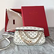 Valentino Garavani Rockstud Spike Quilted Leather Shoulder Bag in White - 4