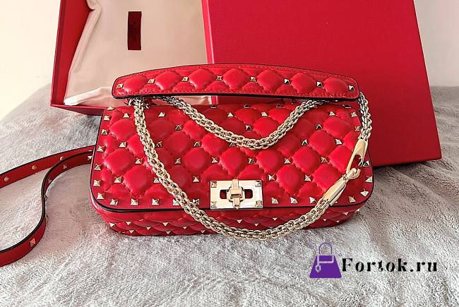 Valentino Garavani Rockstud Spike Quilted Leather Shoulder Bag in Red - 1