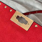 Valentino Garavani Rockstud Spike Quilted Leather Shoulder Bag in Red - 5