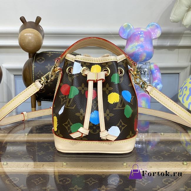 Louis Vuitton x Yayoi Kusama Nano Noé Bucket Bag 13x16x10cm - 1