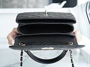 Chanel 22 Trendy CC Embossed Leather Bag 25cm - 6