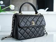 Chanel 22 Trendy CC Embossed Leather Bag 25cm - 3