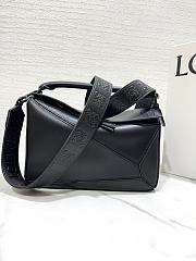 Loewe Puzzle Bag in Black 24x16x10cm - 4