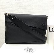 Loewe Puzzle Messenger Bag in Black 37x25x9cm - 1