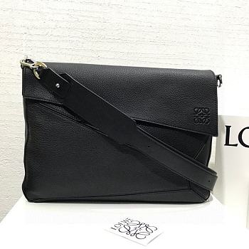 Loewe Puzzle Messenger Bag in Black 37x25x9cm