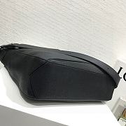 Loewe Puzzle Messenger Bag in Black 37x25x9cm - 2