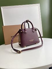 Burberry The Banner Shoulder Bag in Red 22x12x17cm - 1