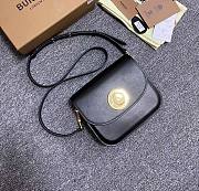 Burberry Black Elizabeth Shoulder Bag 19x6x16cm - 1