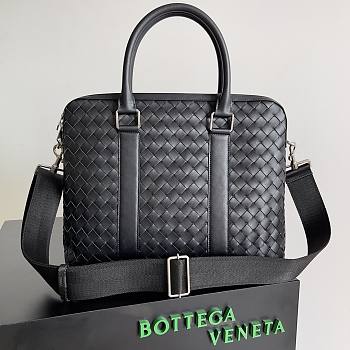 Bottega Veneta Leather Intrecciato Bag in Black 39x30.5x11cm