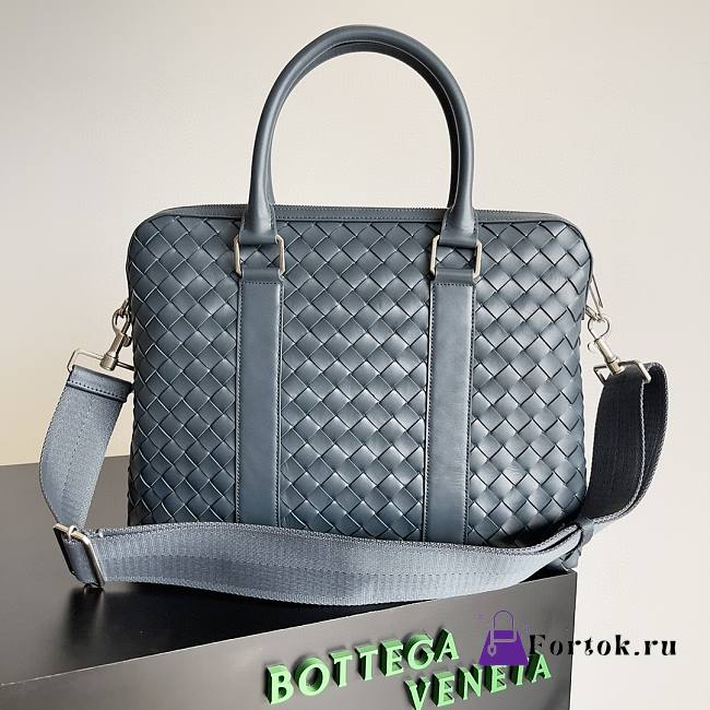 Bottega Veneta Leather Intrecciato Bag in Grey 39x30.5x11cm - 1