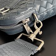 Bottega Veneta Leather Intrecciato Bag in Grey 39x30.5x11cm - 2