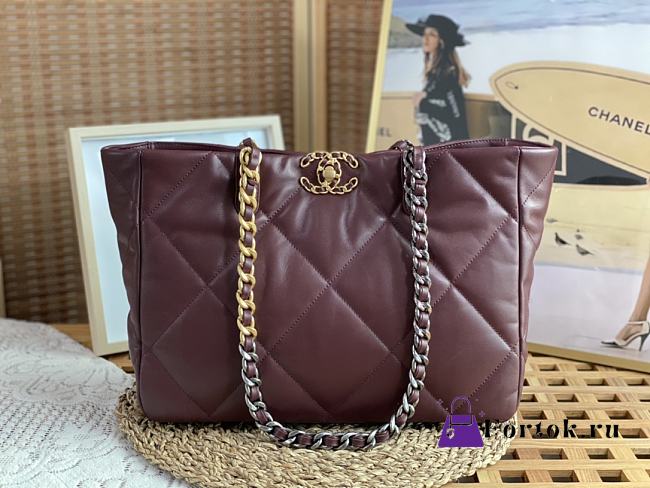 Chanel 22B Hobo Tote Bag in Red A3660 41x24x10.5cm - 1