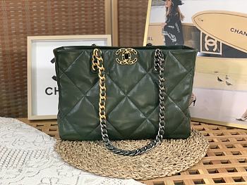 Chanel 22B Hobo Tote Bag in Green A3660 41x24x10.5cm