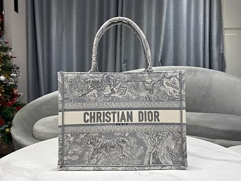 Dior Grey Embroiderded Reserve Book Tote Bag 41.5cm