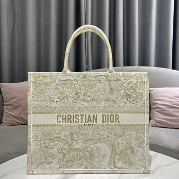 Dior Around The World Stella Book Tote Bag 41.5x35x18cm