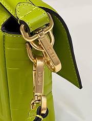 Fendi Baguette FF Logo Bag in Green 26x5x13cm - 4