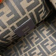 Fendi First Shoulder Bag in White 25x9x18cm - 5
