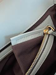 Fendi Baguette FF Logo Bag in Blue 26x13x6cm - 3