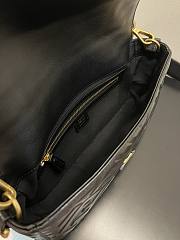 Fendi Baguette FF Logo Bag in Black 26x13x6cm - 4