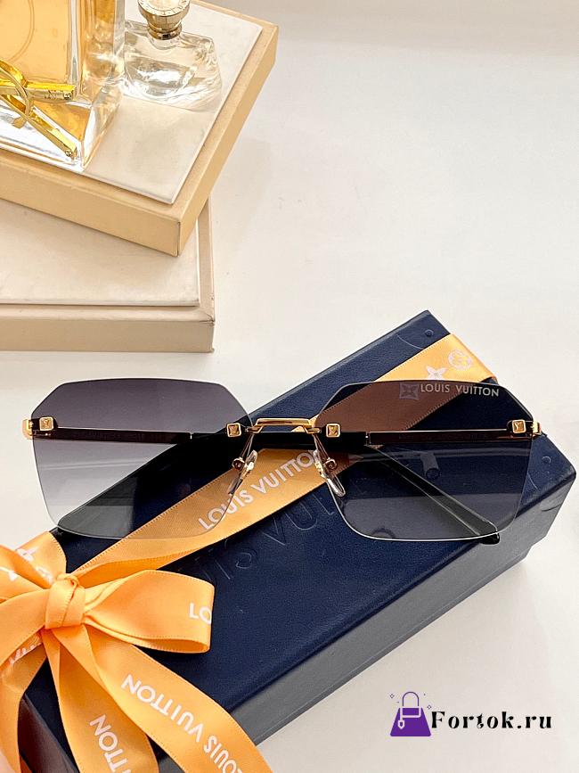 Louis Vuitton 76 Glasses - 1