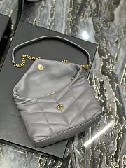 Saint Laurent LouLou Puffer Small Chain Grey Bag in Quilted Lambskin with Gold Hardware 23×15.5×8.5cm - 4