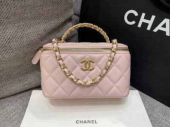 Chanel Vanity Com Corrente Pink 17x9.5x8cm