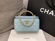 Chanel Vanity Com Corrente Blue 17x9.5x8cm - 1