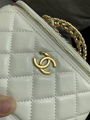 Chanel Vanity Com Corrente White 17x9.5x8cm - 3