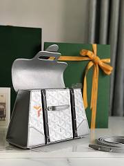 Goyard Saigon Structure Nano Bag Grey Goyardine Silver Hardware 21x14x8.5cm - 6