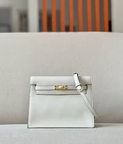 Herme Kelly Dance Swift Leather Bag in White 22x17x7cm - 1