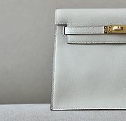 Herme Kelly Dance Swift Leather Bag in White 22x17x7cm - 5