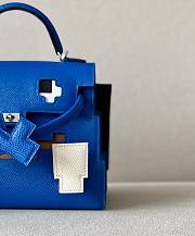 Herme Kelly Dolly Epsom Leather Bag in Blue 18x8x13cm  - 3