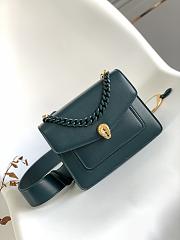 Bvlgari Serpenti Forever Maxi Chain Top Handle Bag in Green 18x15x9.5cm - 1