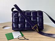 Bottega Veneta Padded Cassette Leather Shoulder Bag in Purple 26x18x8cm - 1