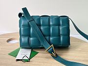 Bottega Veneta Padded Cassette Leather Shoulder Bag in Blue 26x18x8cm - 1