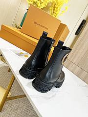 Louis Vuitton Short Black Boots A1050  - 5
