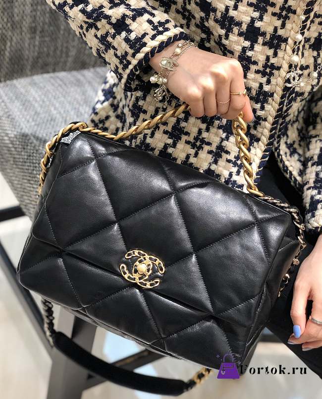 Chanel 19 Flap Bag Black Goatskin 30cm - 1