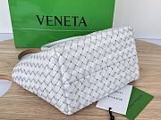 Bottega Veneta Mini Cabat White Bag 709464 Bag 20x15x12cm - 6