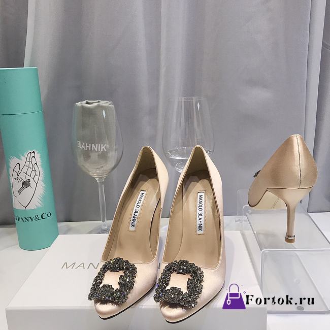 Manolo Blahnik Beige High Heels Diamond Buckle - 1