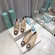 Manolo Blahnik Beige High Heels Diamond Buckle - 2