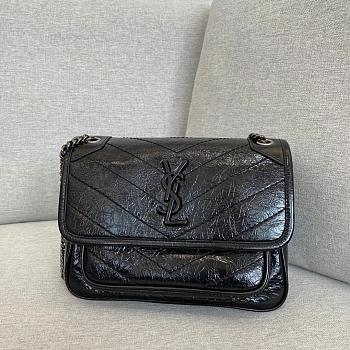 Saint Laurent Niki Silver Chain Bag 22x16x7cm