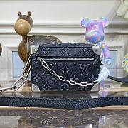 Louis Vuitton Mini Soft Trunk Handbag in Black 21368 18.5x13x8cm - 1