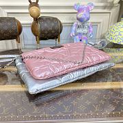 Louis Vuitton Maxi Multi Pochette Accessoires Handbag in Silver/Pink M58980 24x13.5x4cm - 2