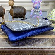 Louis Vuitton Maxi Multi Pochette Accessoires Handbag in Silver/Blue M58980 24x13.5x4cm - 3