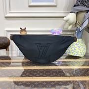 Louis Vuitton Pillow Maxi Belt Bag in Black M20971 44x24x7cm - 5