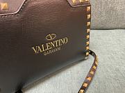 Valentino Garavani Small Rockstud Alcove Leather Bag 22x17x9cm - 2